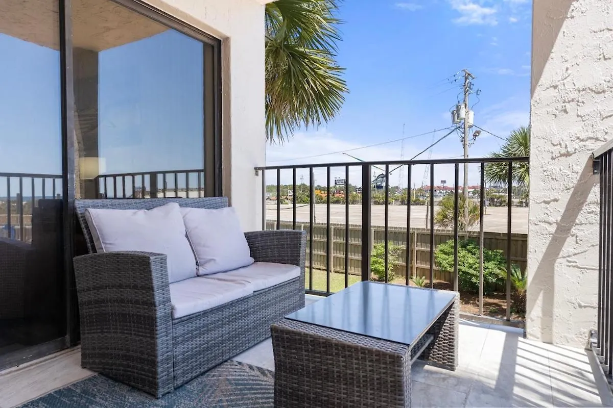 Moondrifter 205 - Sand-Side Oasis - Sleeps 6 Panama City Beach