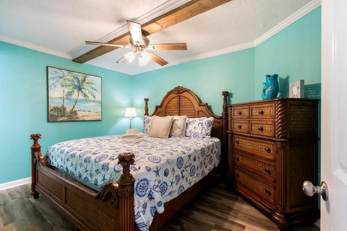 Daire Moondrifter 205 - Sand-Side Oasis - Sleeps 6 Panama City Beach