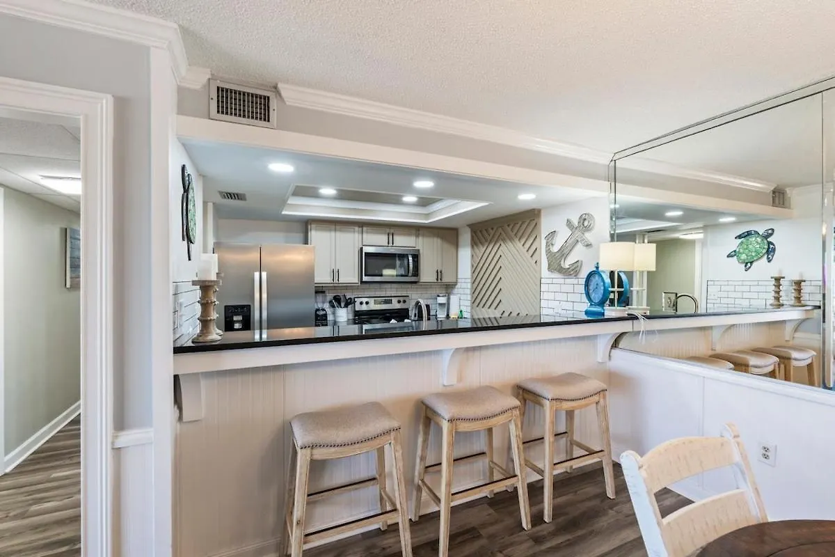 Moondrifter 205 - Sand-Side Oasis - Sleeps 6 Panama City Beach Daire